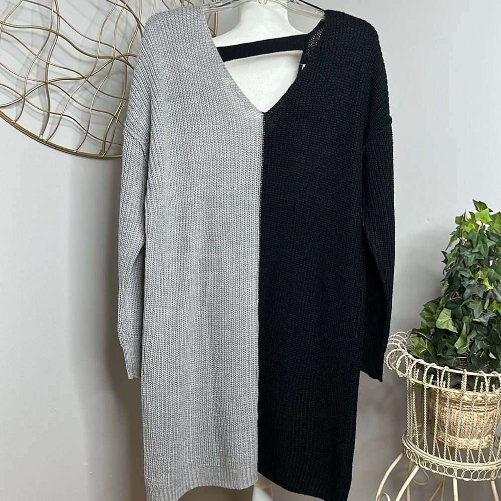 🆕NWT No Comment Plus Black/Grey Double V Sweater Dress/Tunic, 1X